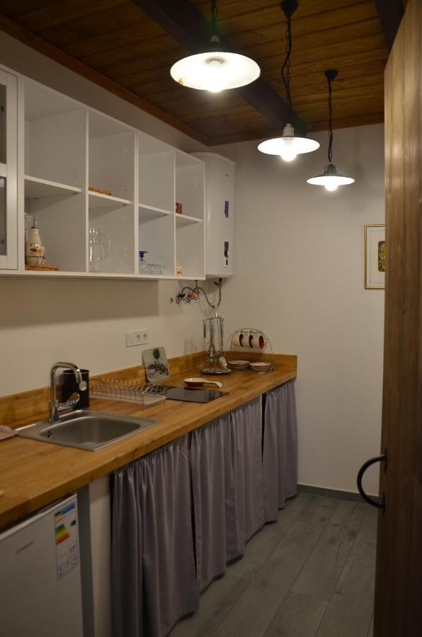 Holiday home злата хата *